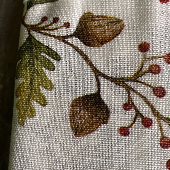 Pottery Barn Whimsical Woodland Forest Gnomes Cotton/Linen Guest Towels 🎄 - Picture 15 of 16